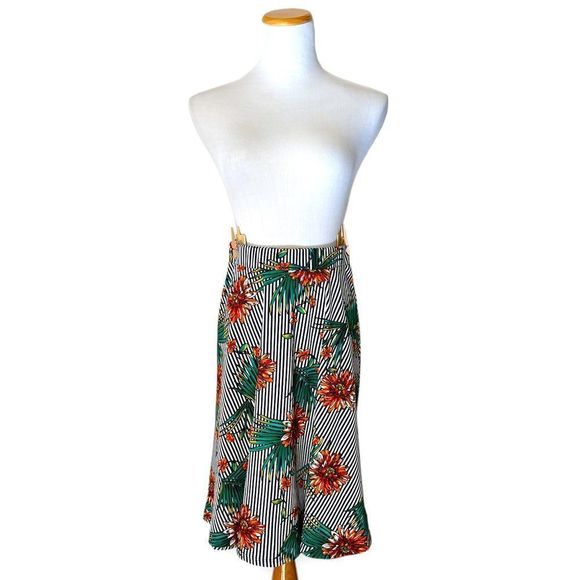 Faith and Joy skirt, size XS - Picture 1 of 5